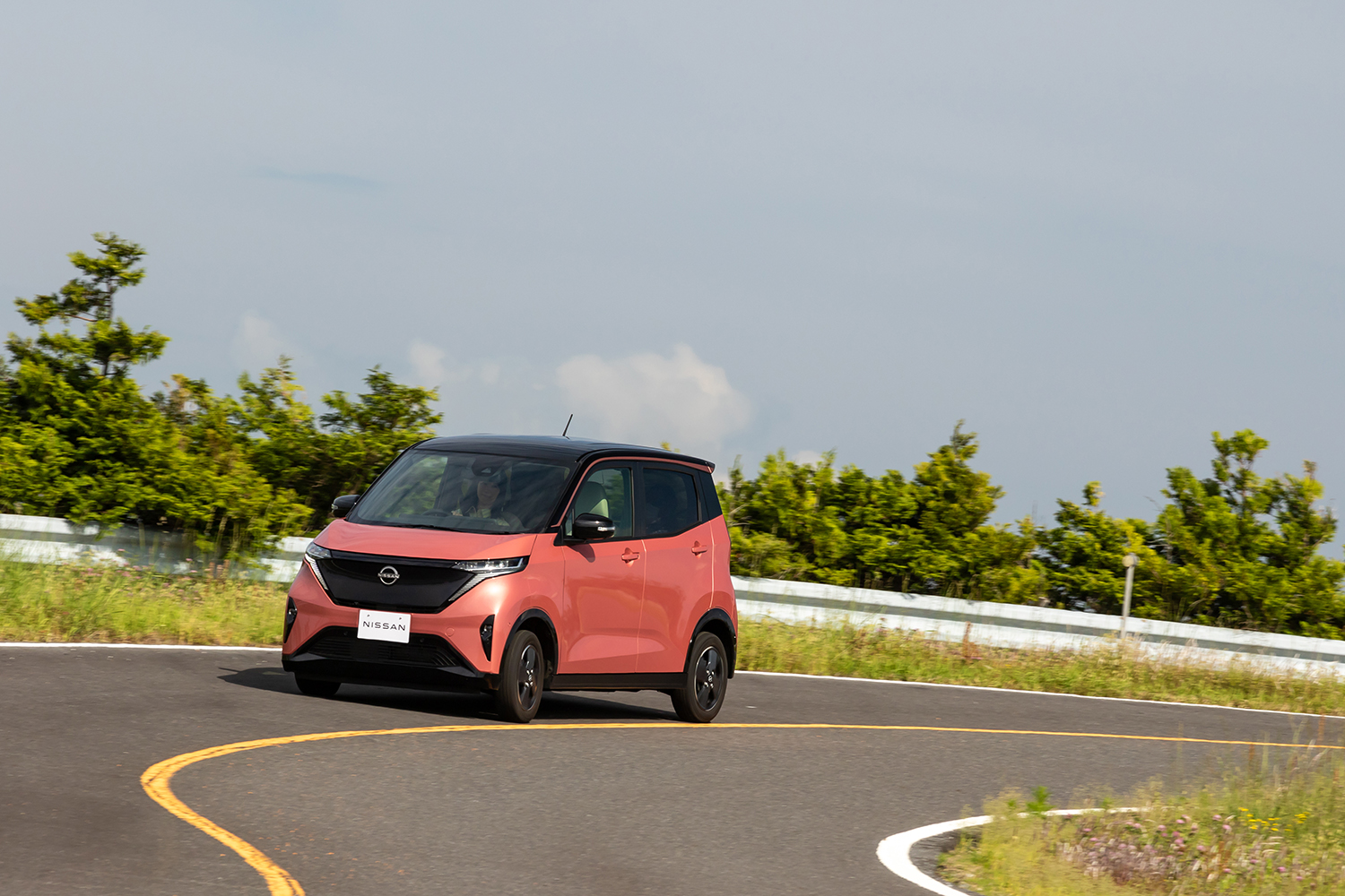 日産サクラの走行シーン 〜 画像49