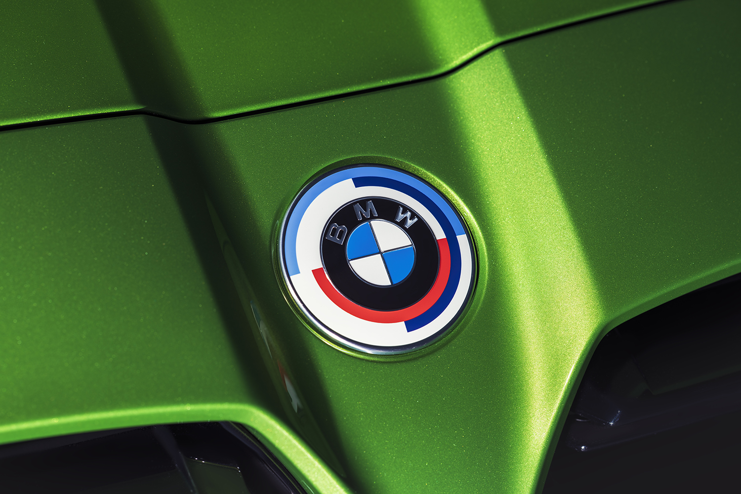 BMW Mが設立50周年記念による特別なバッチや限定モデルが登場