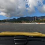 【画像】ノーマルで300km/hを記録する市販車も！　日本屈指の国際サーキットの走り方をレーシングドライバーが伝授 〜 画像17