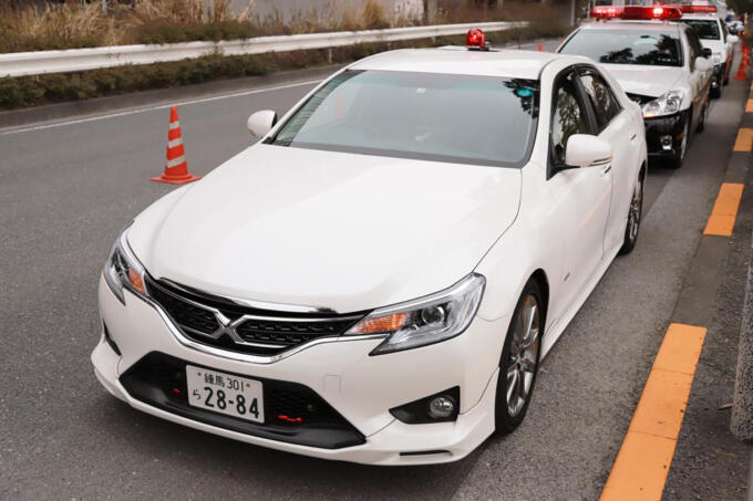 画像ギャラリー 一般車に紛れられるがゆえの 覆面パトカー 見分ける方法はある 画像4 自動車情報 ニュース Web Cartop