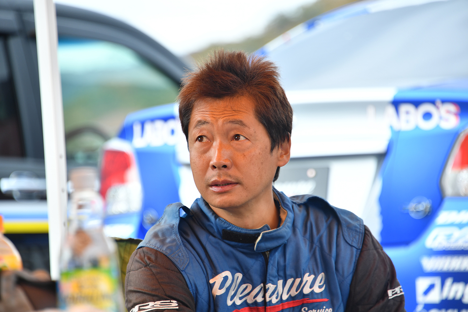 2022年全日本ダートトライアル選手権に参戦したGJ3型インプレッサの走行シーン