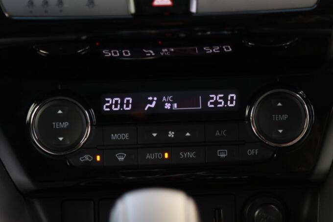 画像ギャラリー ただ オート を押してない 猛暑と闘うにはクルマのエアコンの 調整 が必須だった 画像9 自動車情報 ニュース Web Cartop