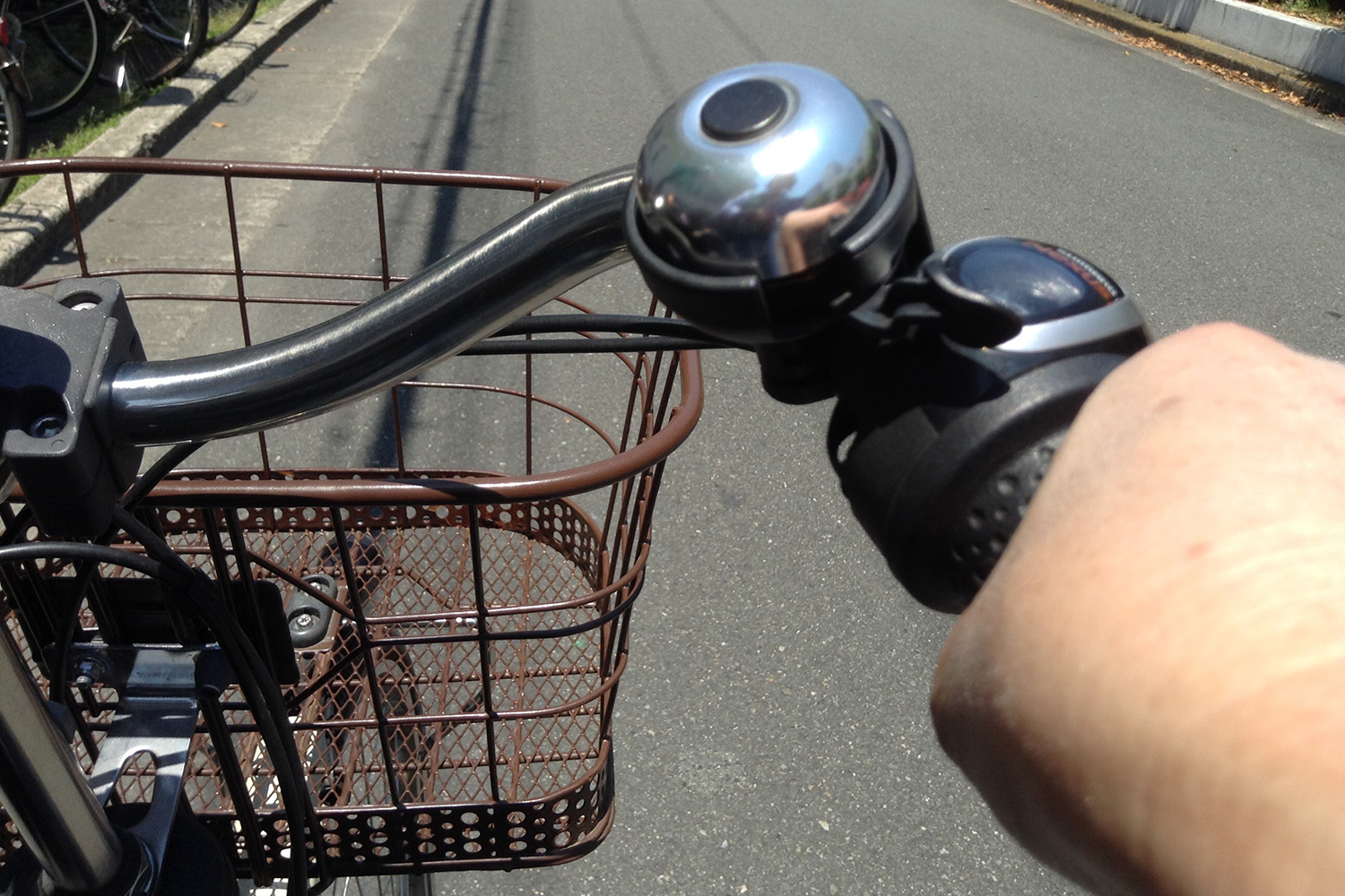 自転車のベルのアップ 〜 画像2