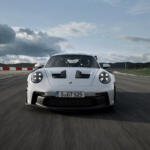 【画像】自然吸気水平対向6気筒が525馬力に進化！　モータースポーツでのノウハウが注ぎこまれた新型911 GT3 RSの予約受注を開始 〜 画像2
