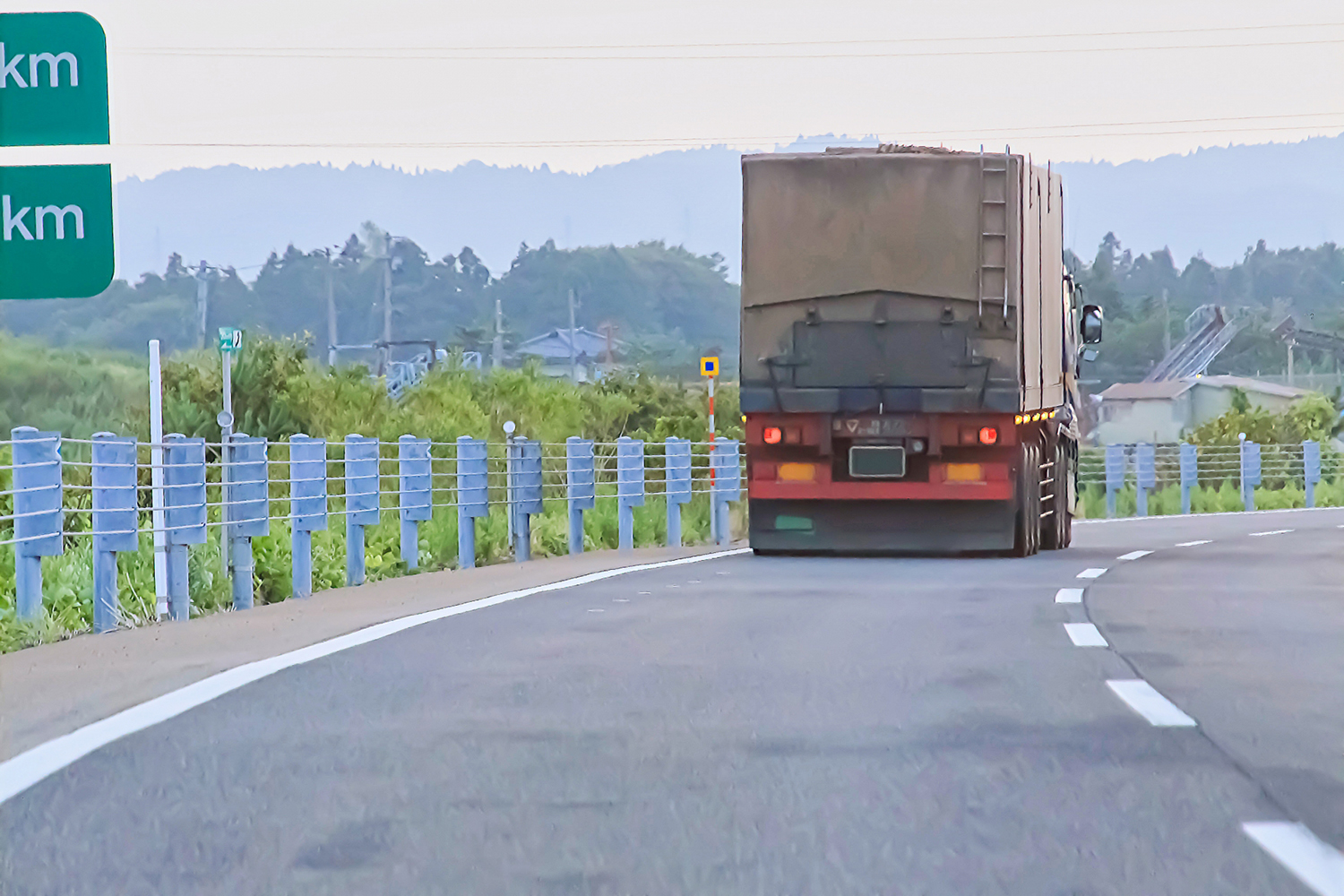 ディーゼル車に装着される排出ガスの後処理装置の仕組み