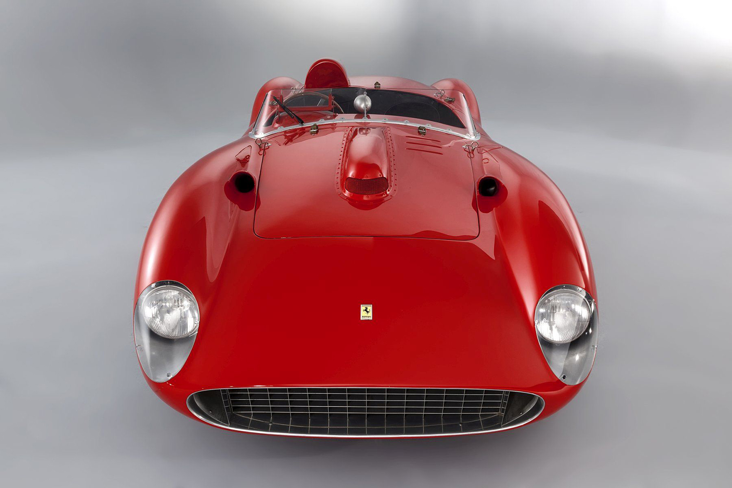 48 7億円でメッシが落札したといわれる 335s フェラーリは1950年代に300km H超を実現していた 自動車情報 ニュース Web Cartop