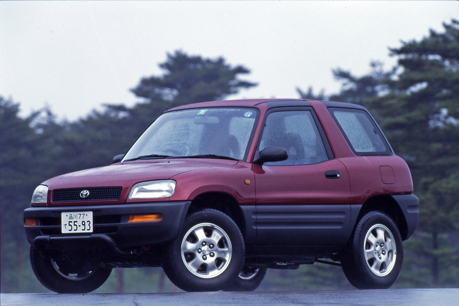 トヨタ・初代RAV4のフロント