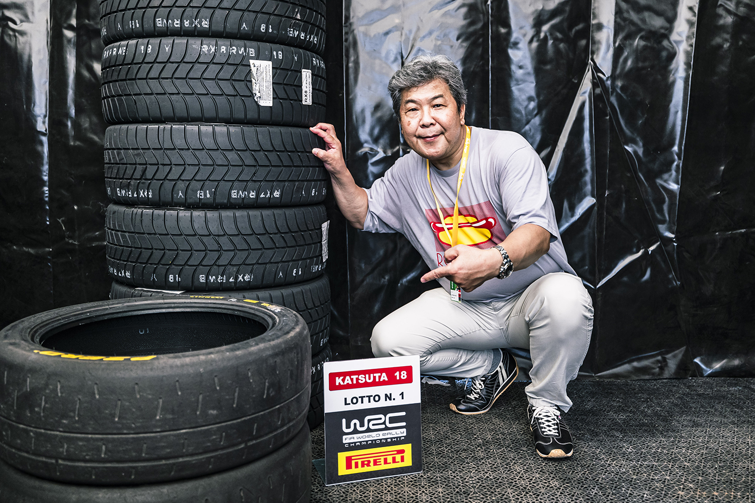 pirelli pzero スニーカー 42 ピレリ イタリア シューズ