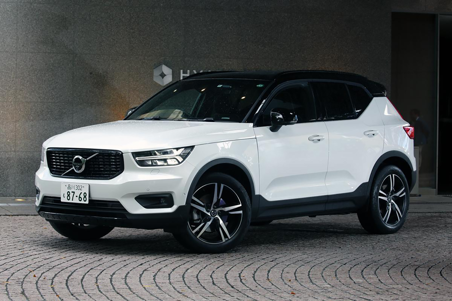 ボルボ・XC40全体 〜 画像6