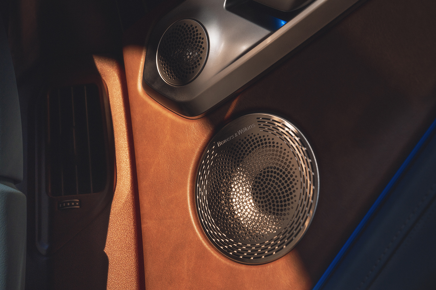 BMW XM Bowers & Wilkins 〜 画像125