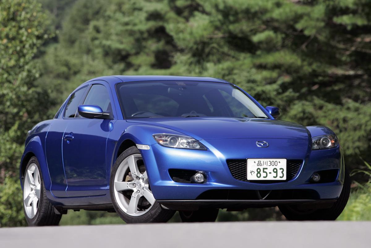 マツダRX-8のフロントスタイリング