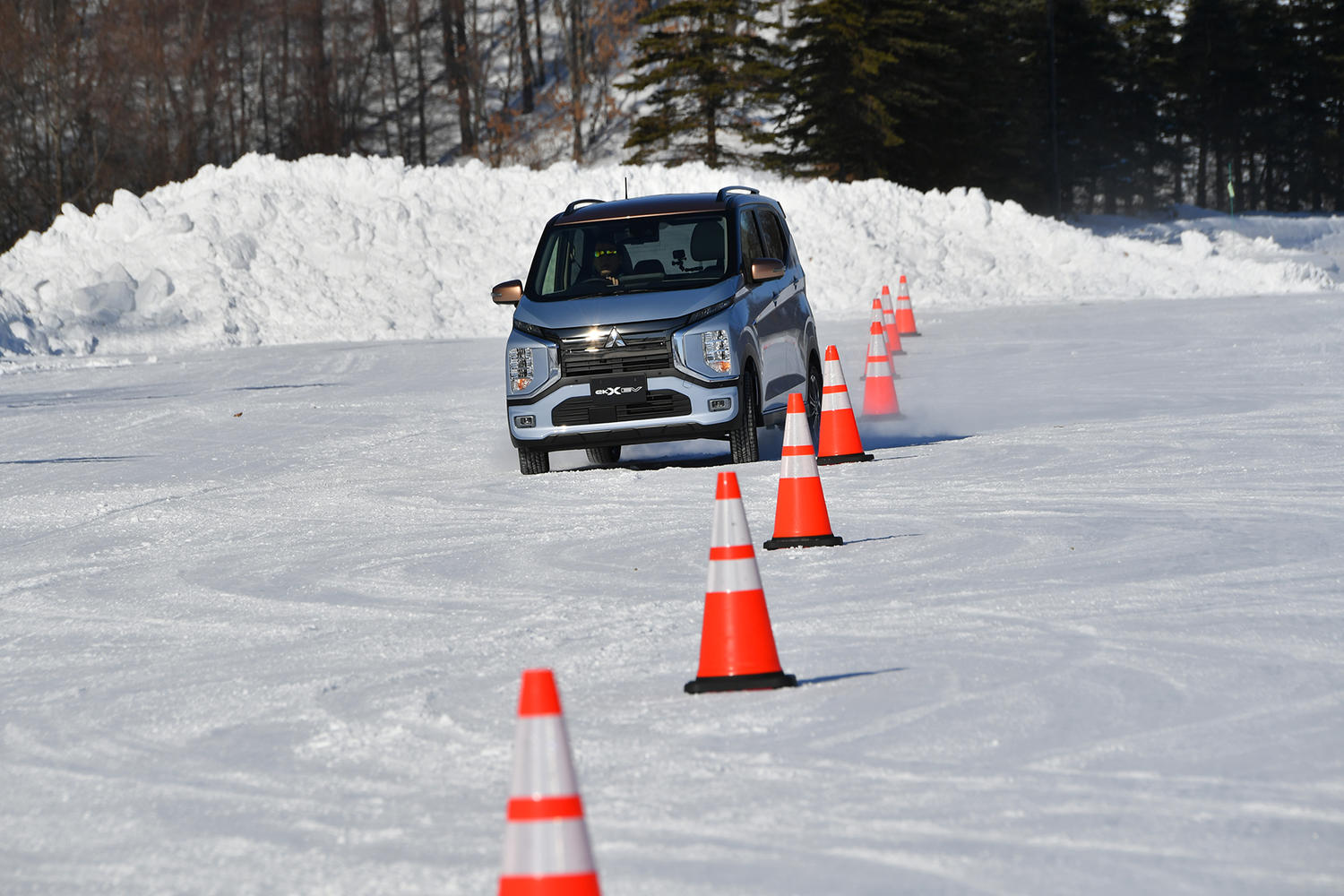 アウトランダーPHEVとeKクロスEVの雪上試乗 〜 画像33