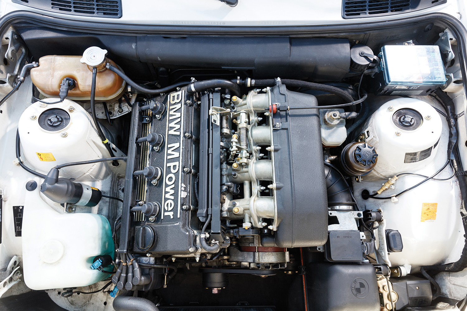 BMW M3のエンジン