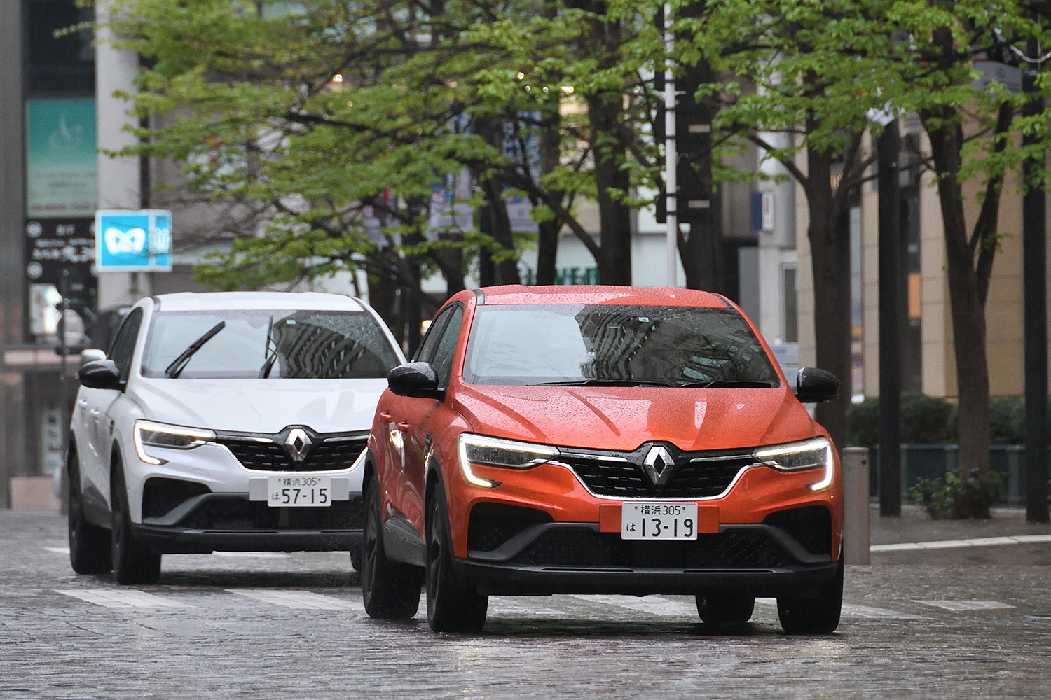 2台のルノー・アルカナを街なか・高速道路・ワインディングに連れ出して乗り比べ 〜 画像12