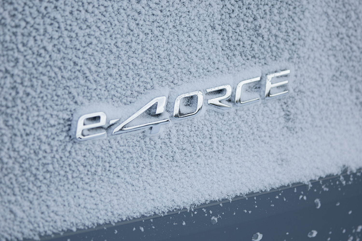 話題の日産車と「e-4ORCE」の性能を雪上で本気で試してみた