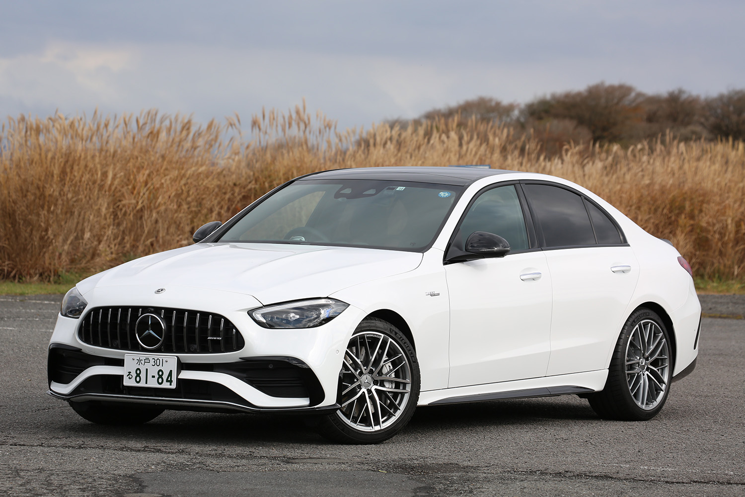 メルセデスAMG C43 4マティックのエクステリア