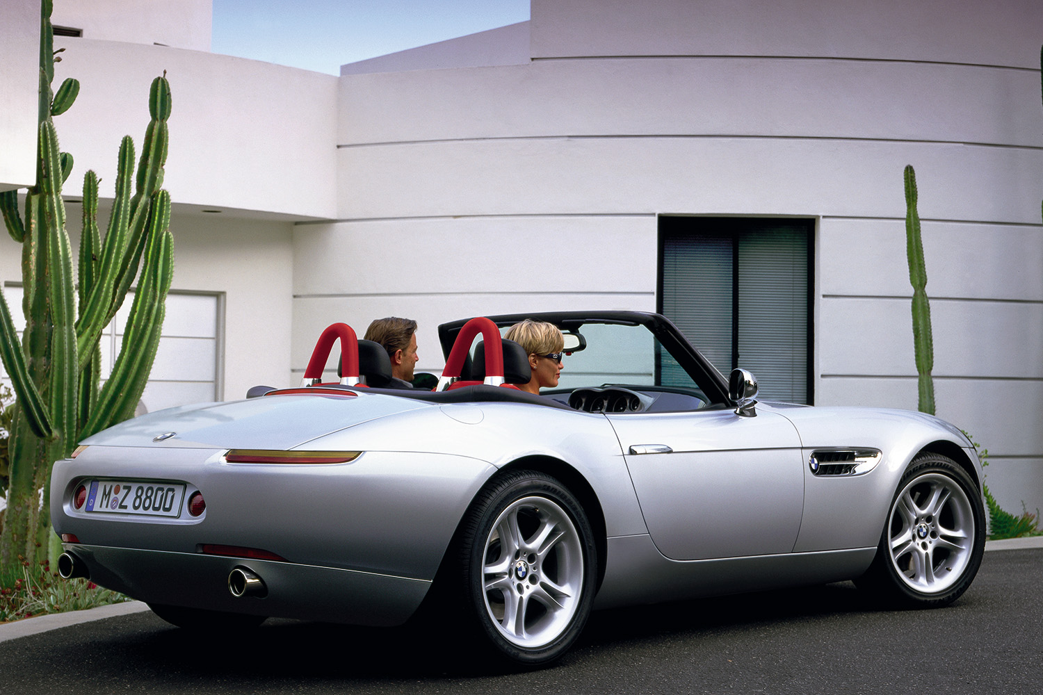 BMW Z8のリヤビュー 〜 画像17