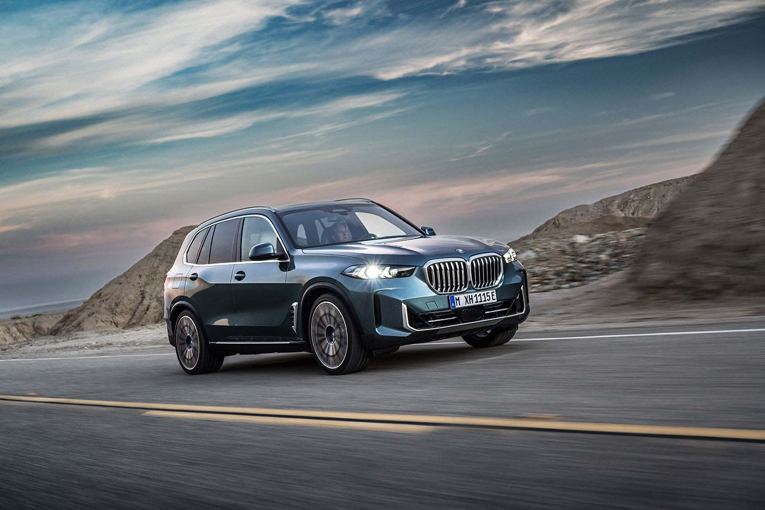 BMW X５にマイルドハイブリッド仕様とプラグインハイブリッドモデルが登場 〜 画像7