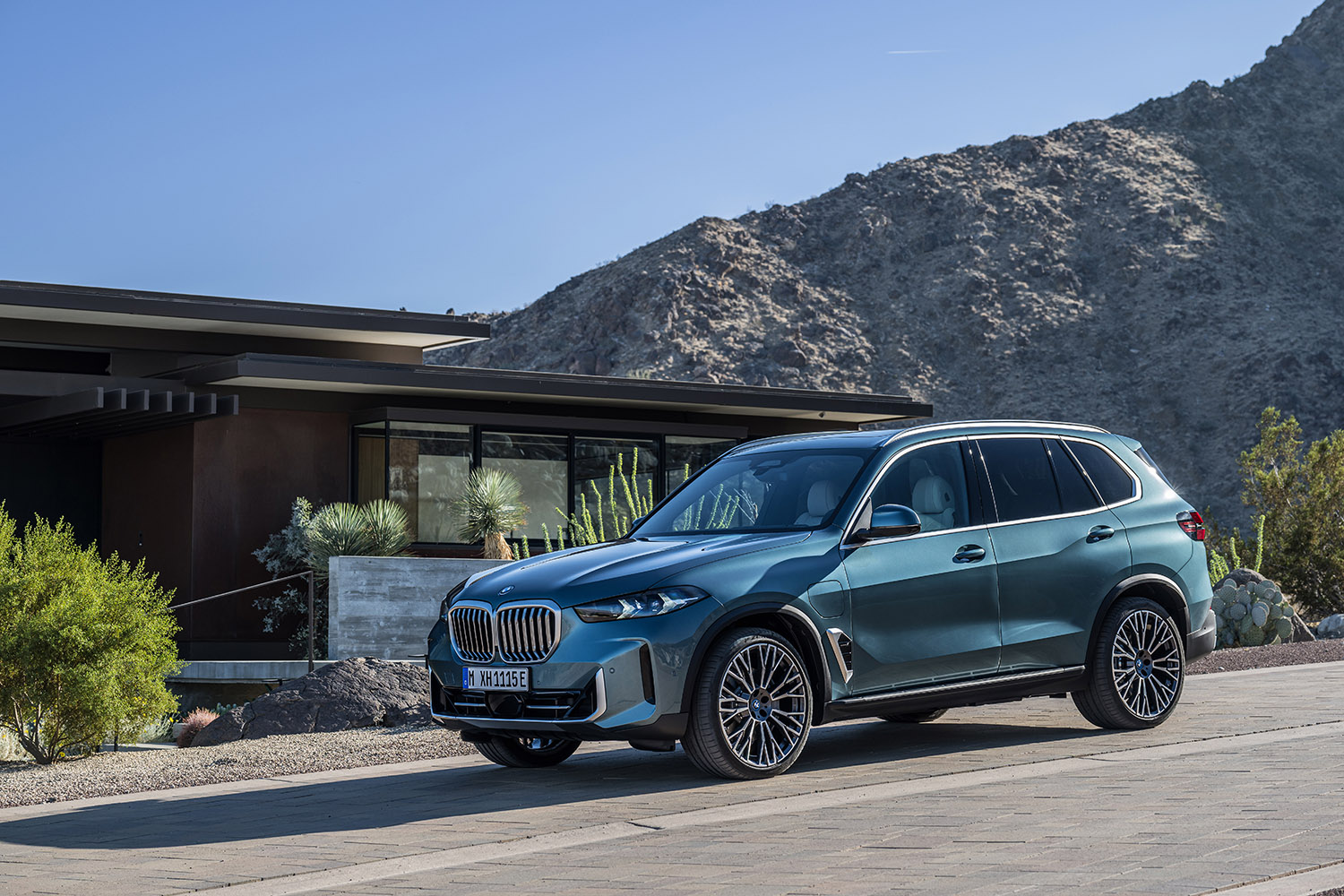 BMW X５にマイルドハイブリッド仕様とプラグインハイブリッドモデルが登場 〜 画像50