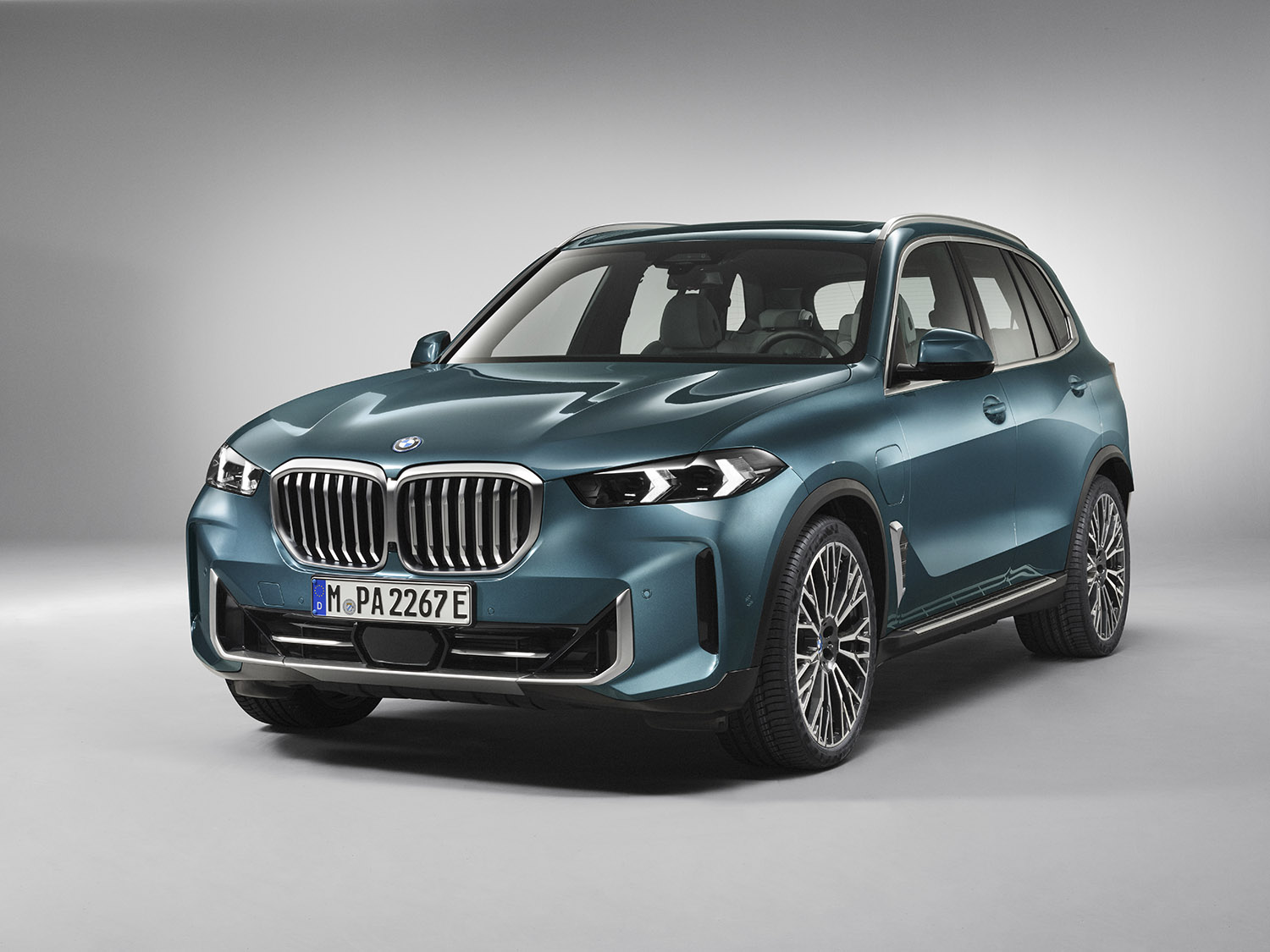 BMW X５にマイルドハイブリッド仕様とプラグインハイブリッドモデルが登場 〜 画像79