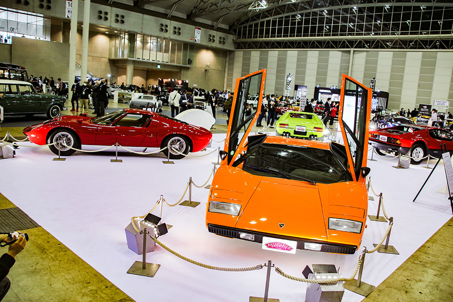 イベントに展示されたスーパーカー