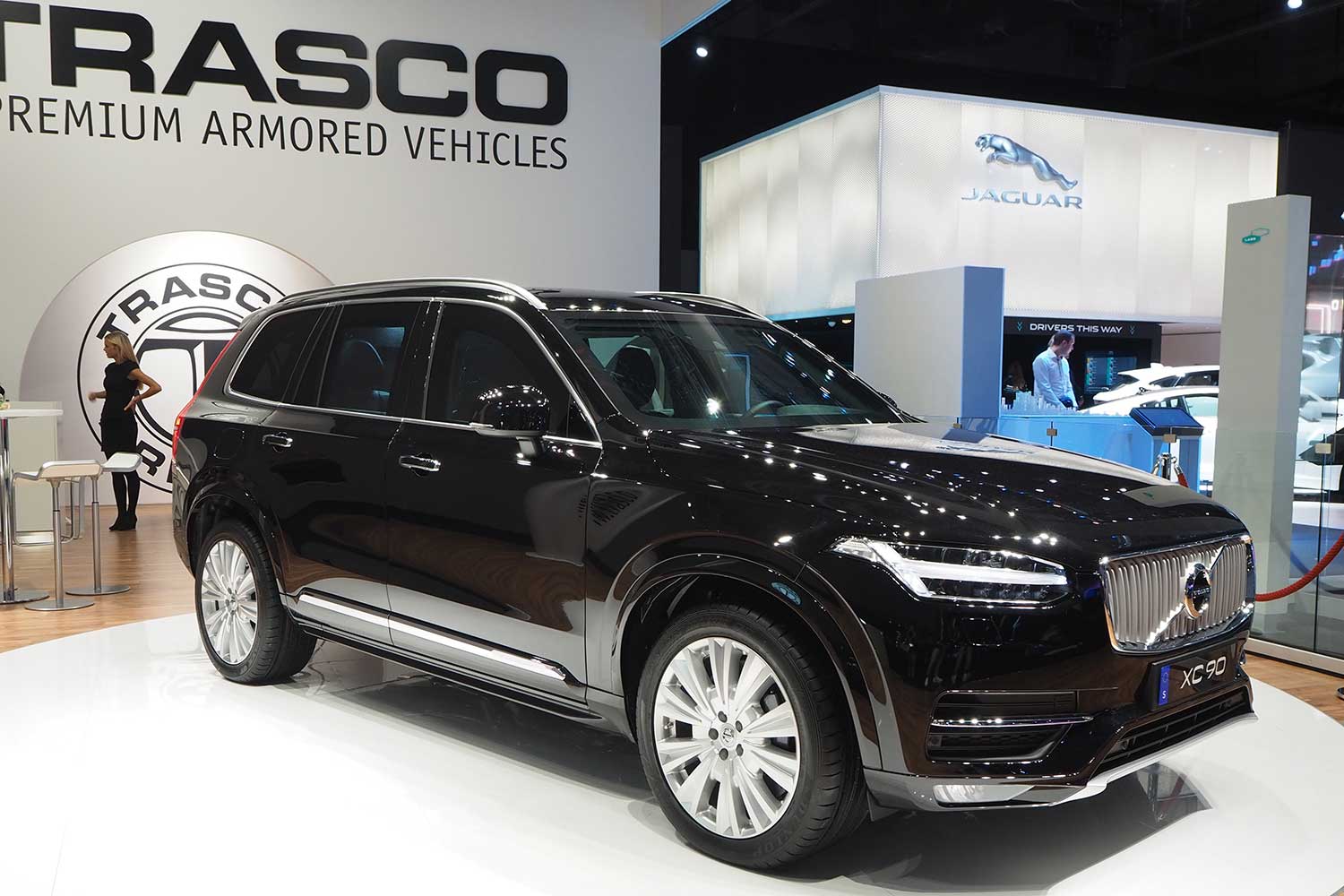 ボルボXC90のアーマードカーのエクステリア