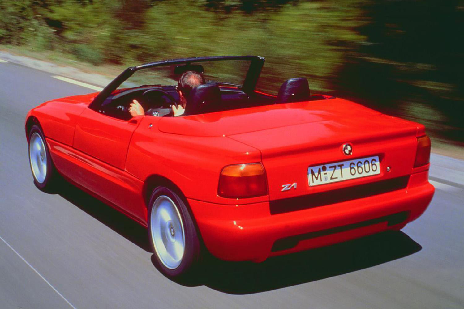 BMW Z1の走行シーン 〜 画像27