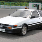 【画像】「意外と遅い」「レビンのほうが人気」「色は赤黒」！　いま「神車」扱いの「AE86」の当時をリアタイ世代が語る 〜 画像12