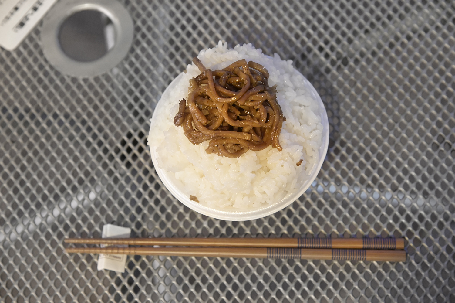 「富士宮焼きそば」をのせたご飯 〜 画像22