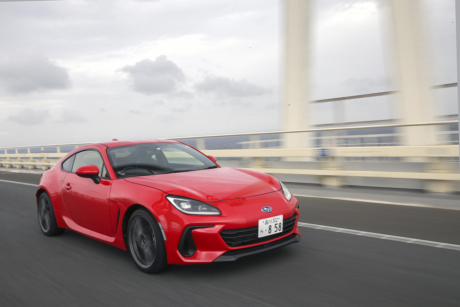 スバルBRZ