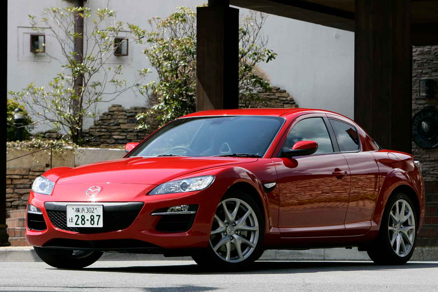 ロータリーエンジンのラストモデルだった「RX-8」がパッとしない理由