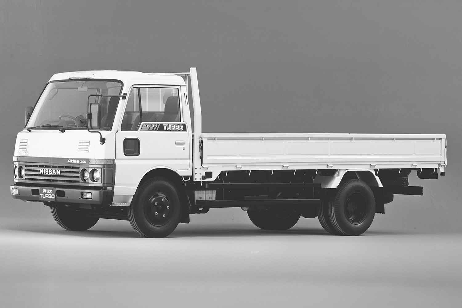 日産アトラス（2t、初代）のエクステリア