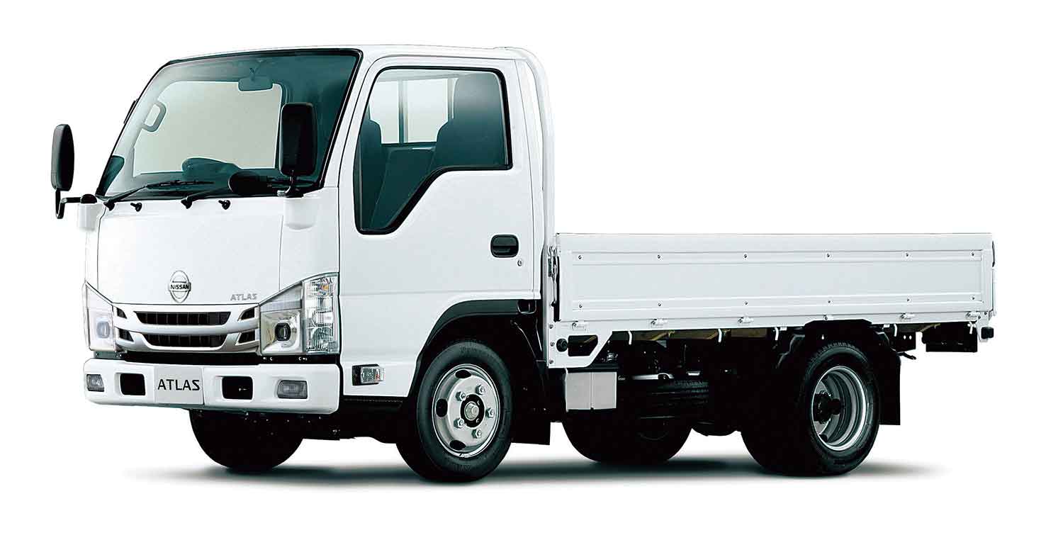 日産アトラス（1.5t、4代目）のサイドビュー