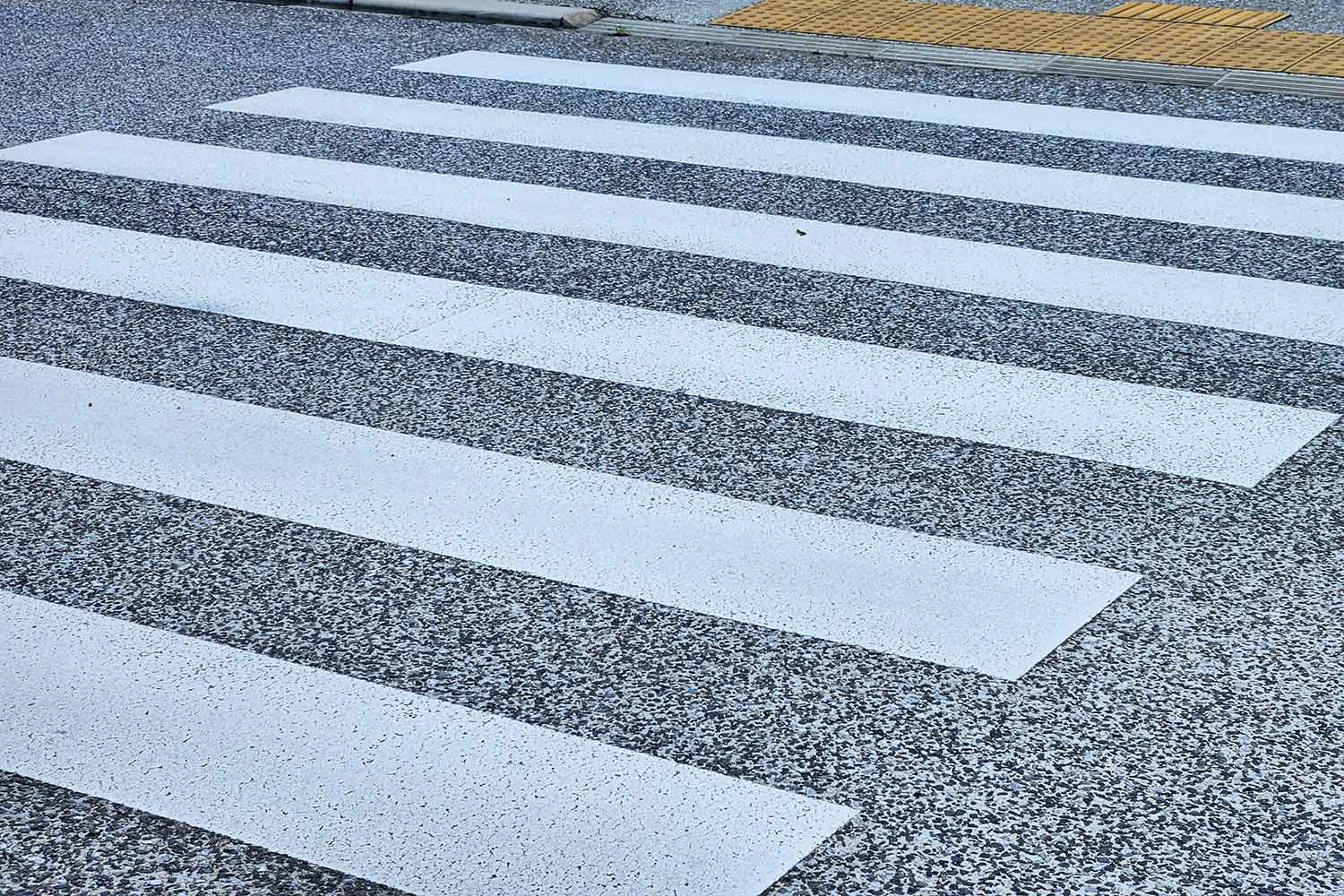 横断歩道のイメージ画像 〜 画像3