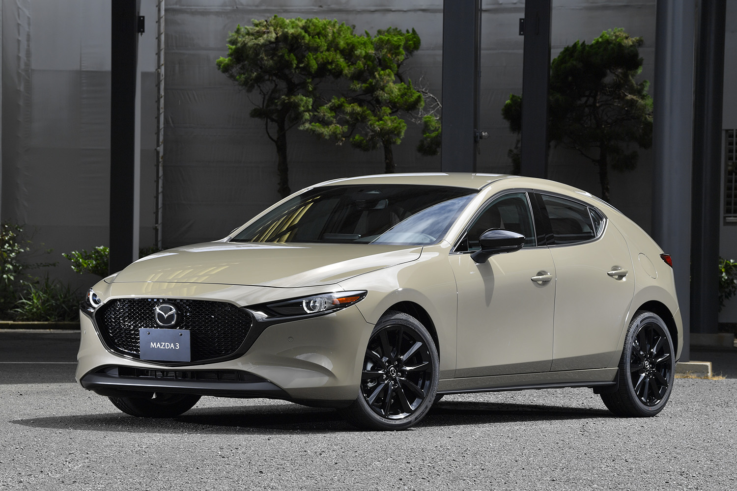 マツダが「CX-5」「CX-30」「MAZDA３」に特別仕様車「レトロスポーツエディション」シリーズを設定 〜 画像2