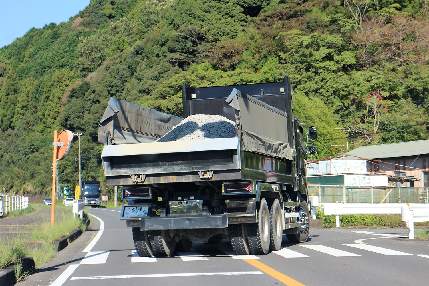 料金所で「軸重超過」と表示されるとどのようなことが起こる？ 〜 画像3