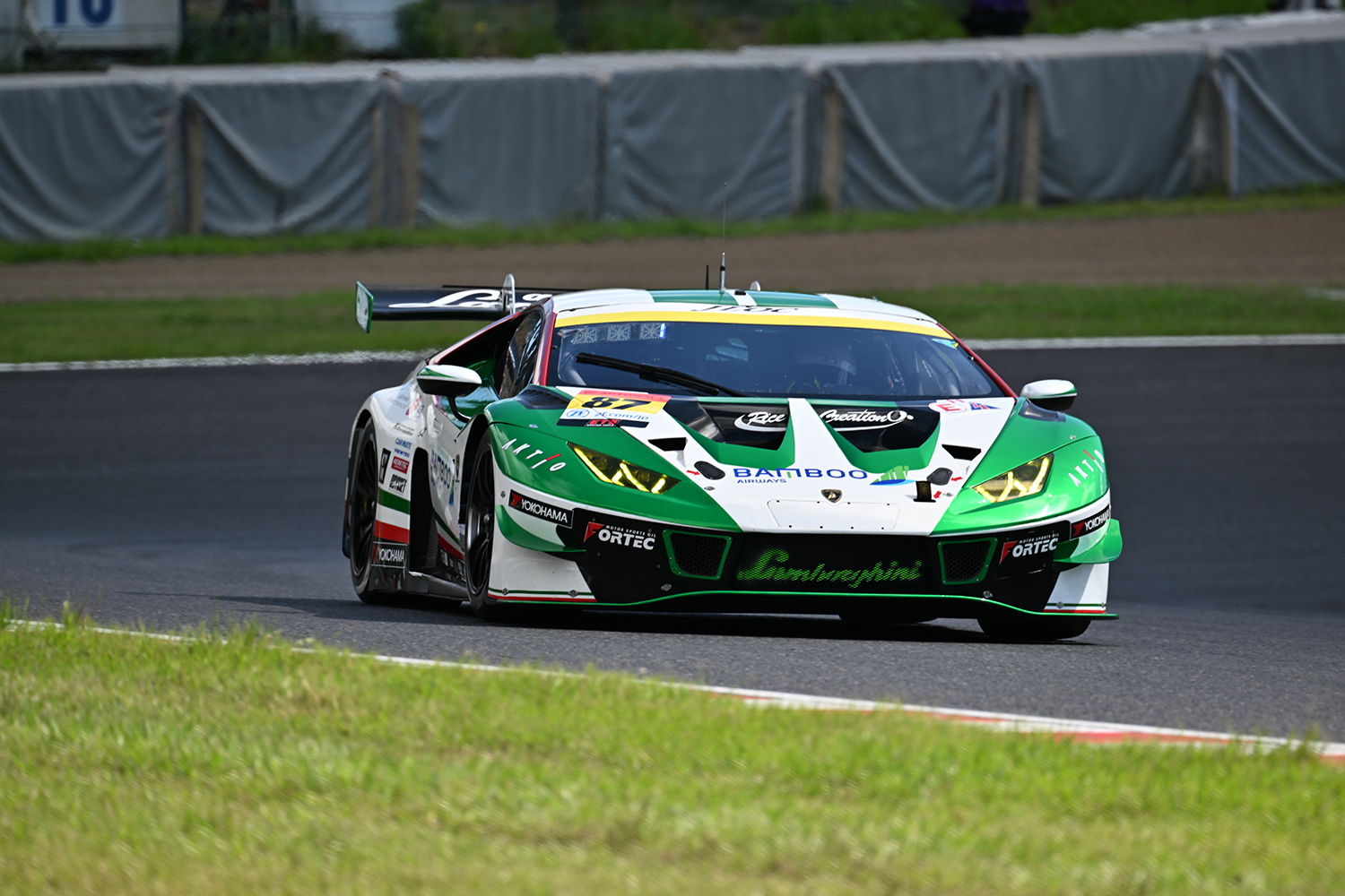 87号車「JLOCランボルギーニGT3」の走り 〜 画像1