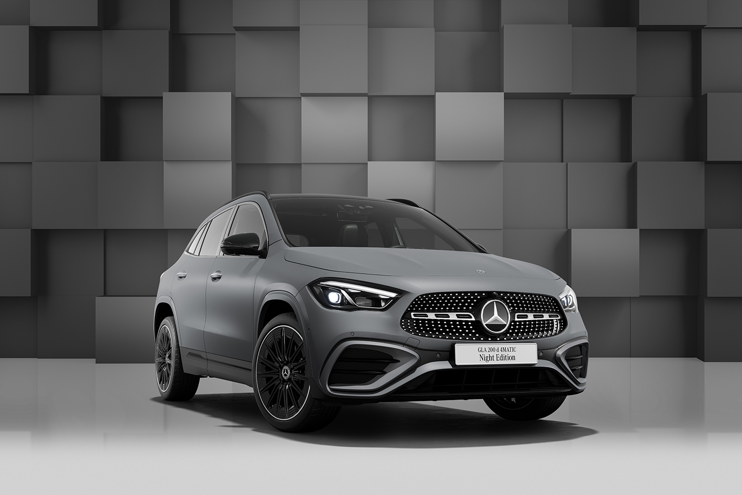 メルセデス・ベンツのコンパクトSUV「GLA」がモデルチェンジを実施し限定車もリリース 〜 画像15