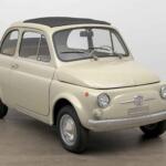 【画像】600ccにも満たない昔の普通車！　今の軽は「660cc」なのに白ナンバーのままなのはナゼ？　軽で登録は可能？ 〜 画像2