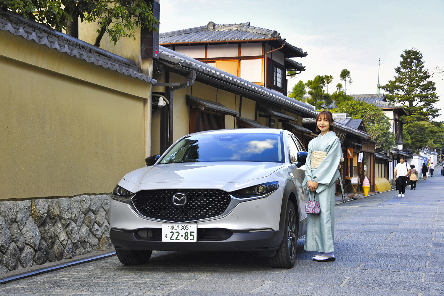 ねねの道に止めたマツダCX-30 〜 画像83