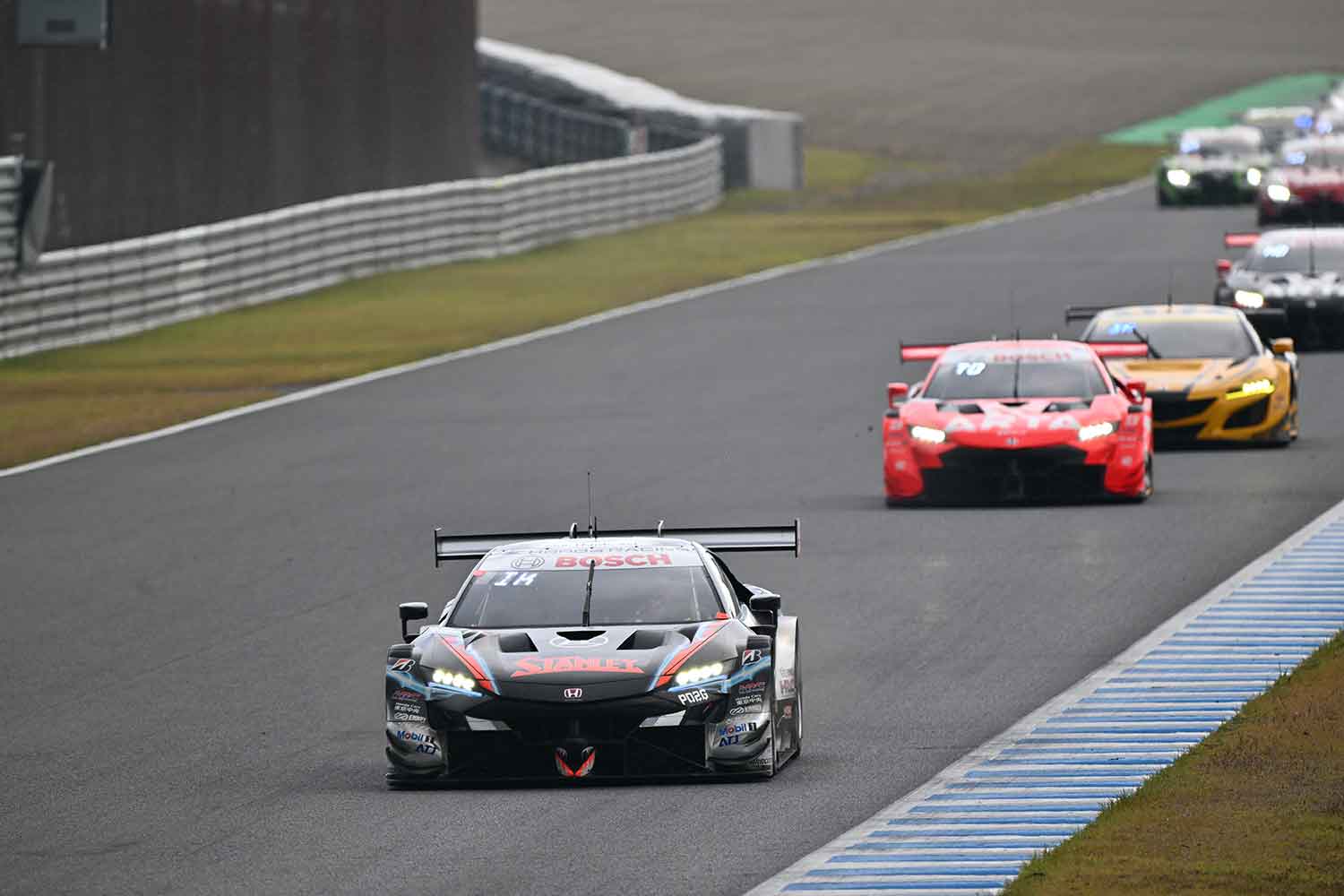 レース中のホンダNSX-GT 〜 画像5