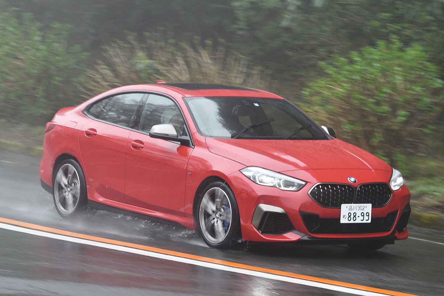 BMW2シリーズ グランクーペの走行写真