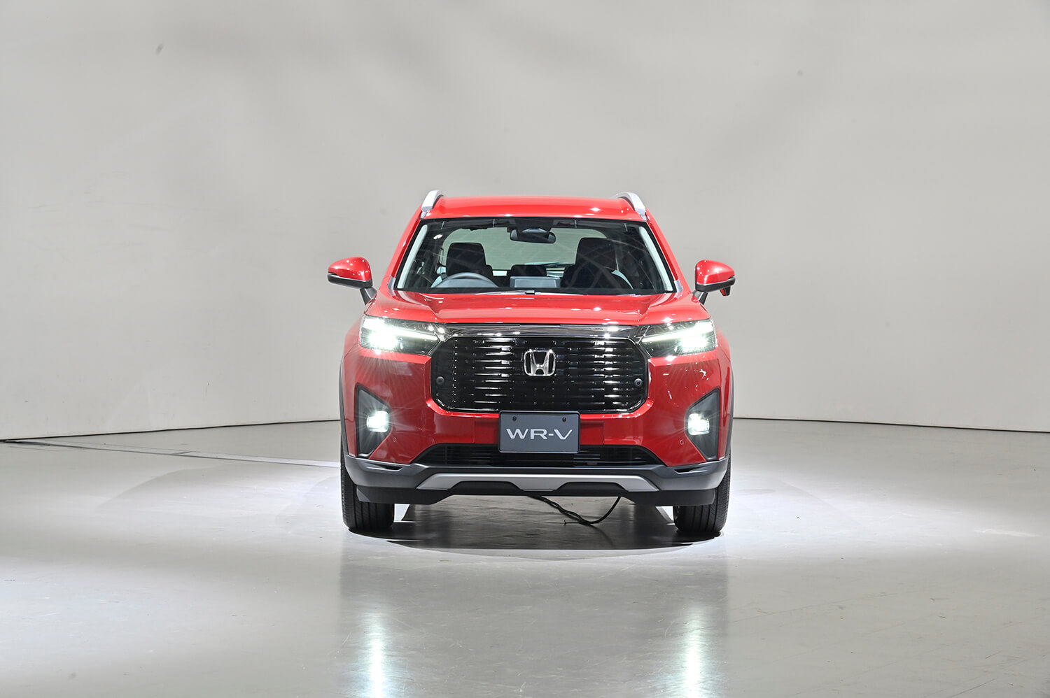 ホンダの新型SUV「WR-V」が実用性も経済性も抜群の直球ど真ん中なコンパクトSUVだった 〜 画像67