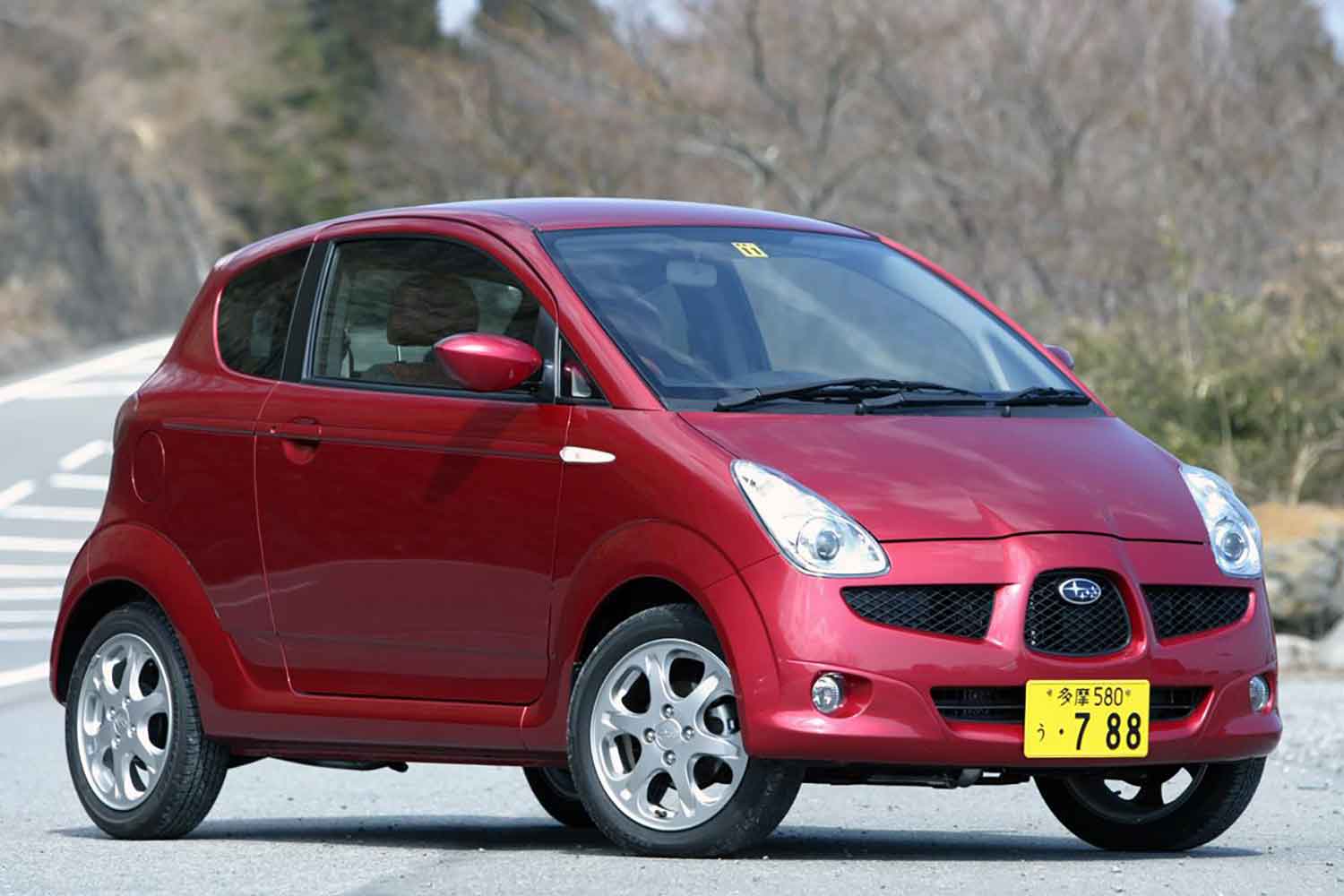 スバルR1のフロントスタイリング