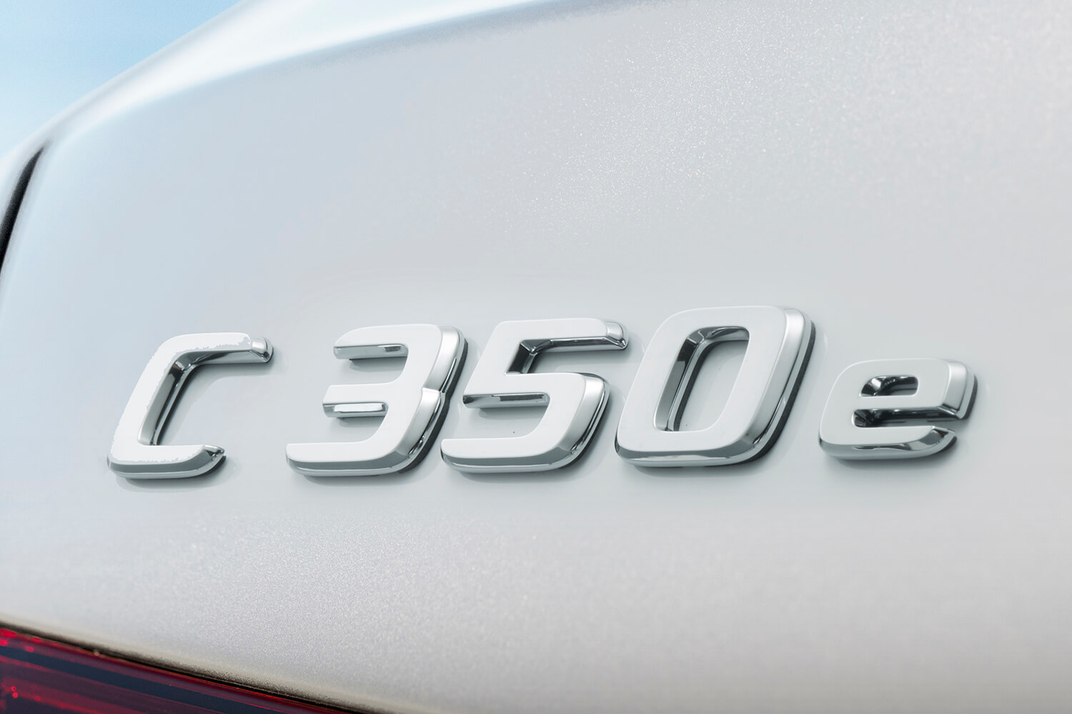 メルセデス・ベンツCクラスに「C 350 e スポーツ」を追加