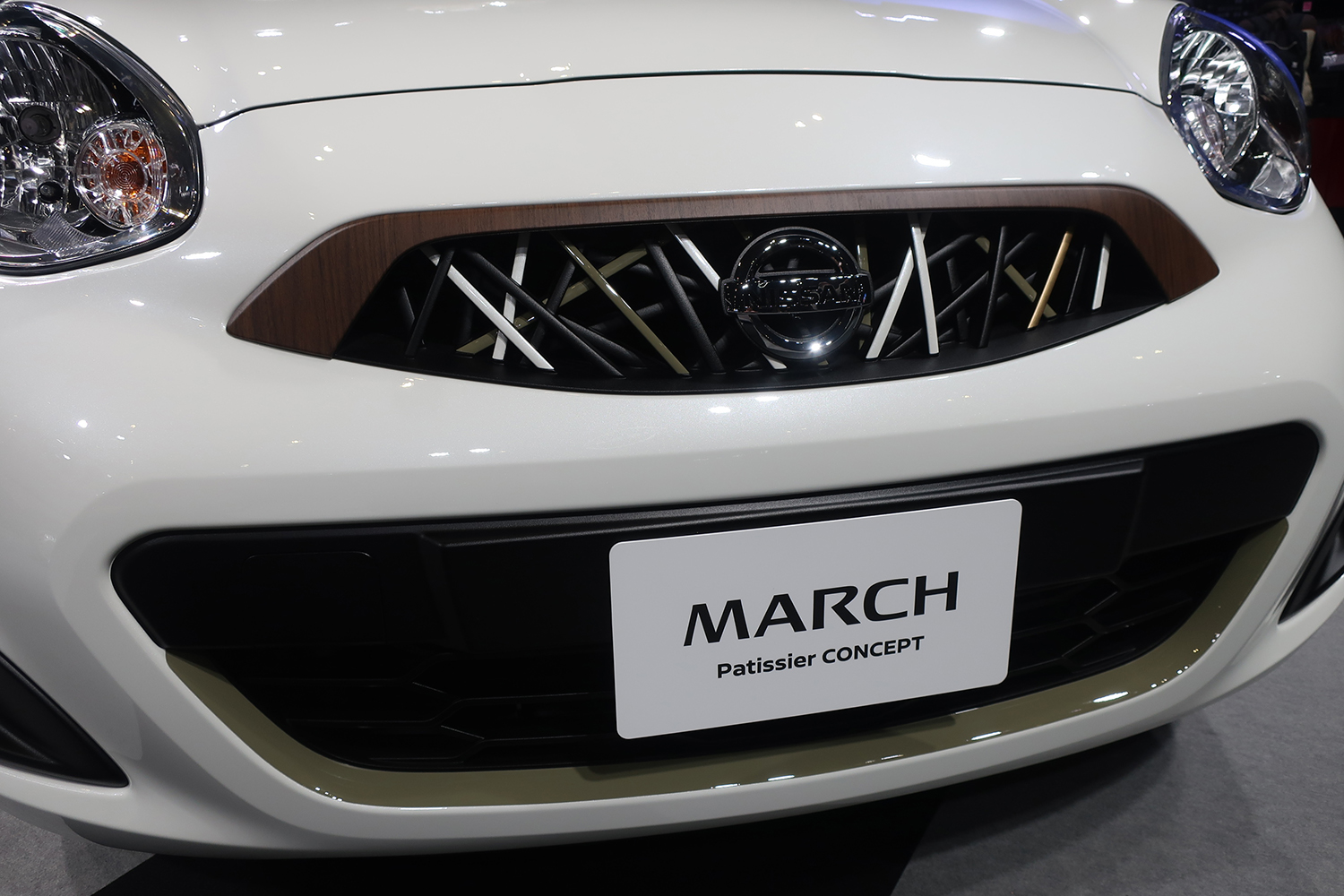 東京オートサロン2024で日産が公開した「MARCH patissier CONCEPT」について担当者にインタビュー