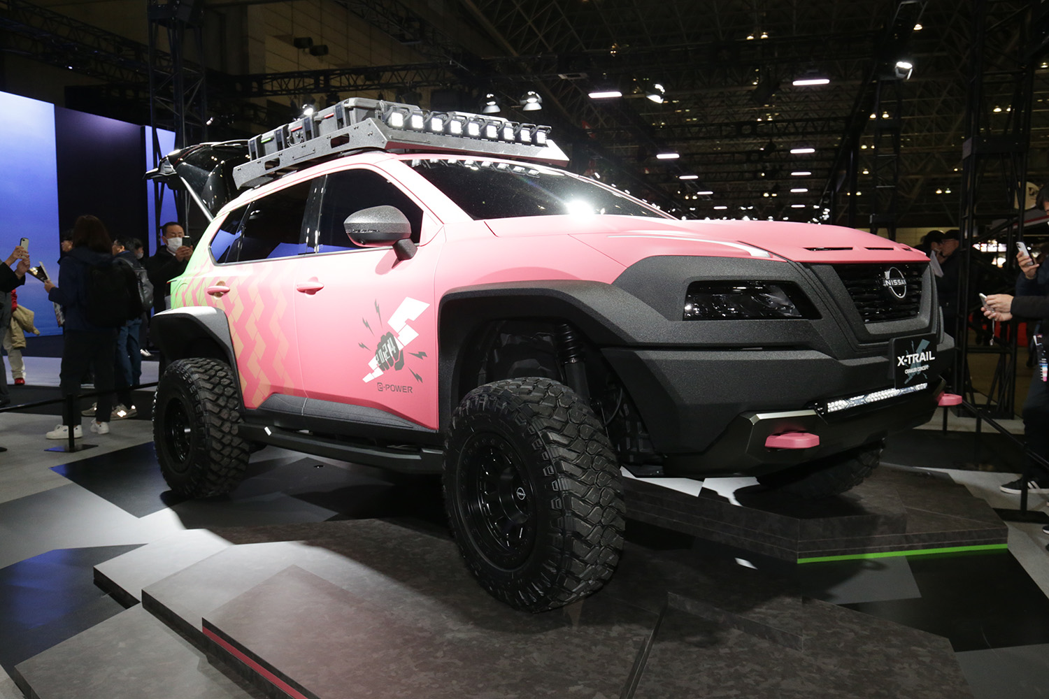 「X-TRAIL CRAWLER CONCEPT」のフロントスタイリング