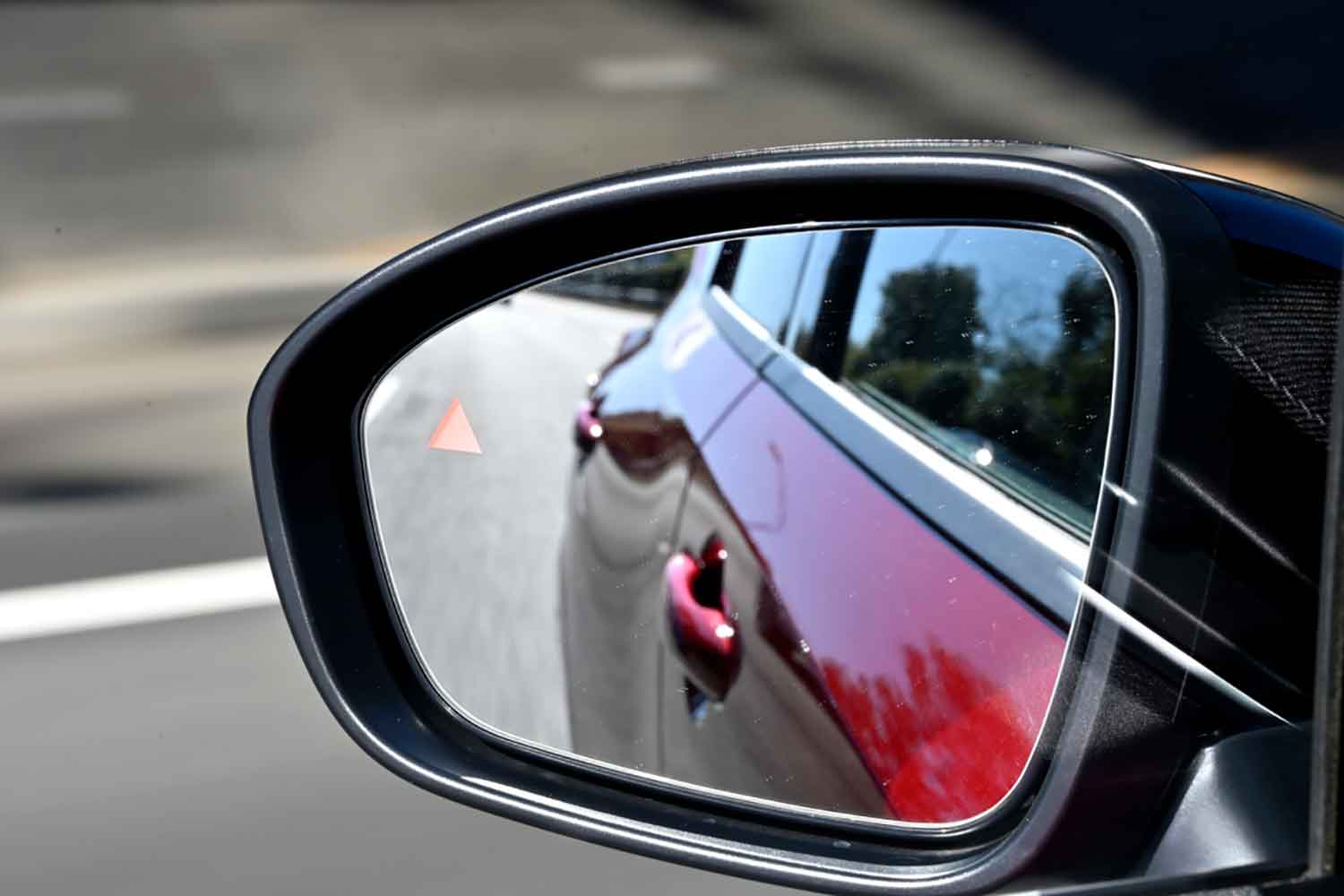 自動車のドアミラー 〜 画像1