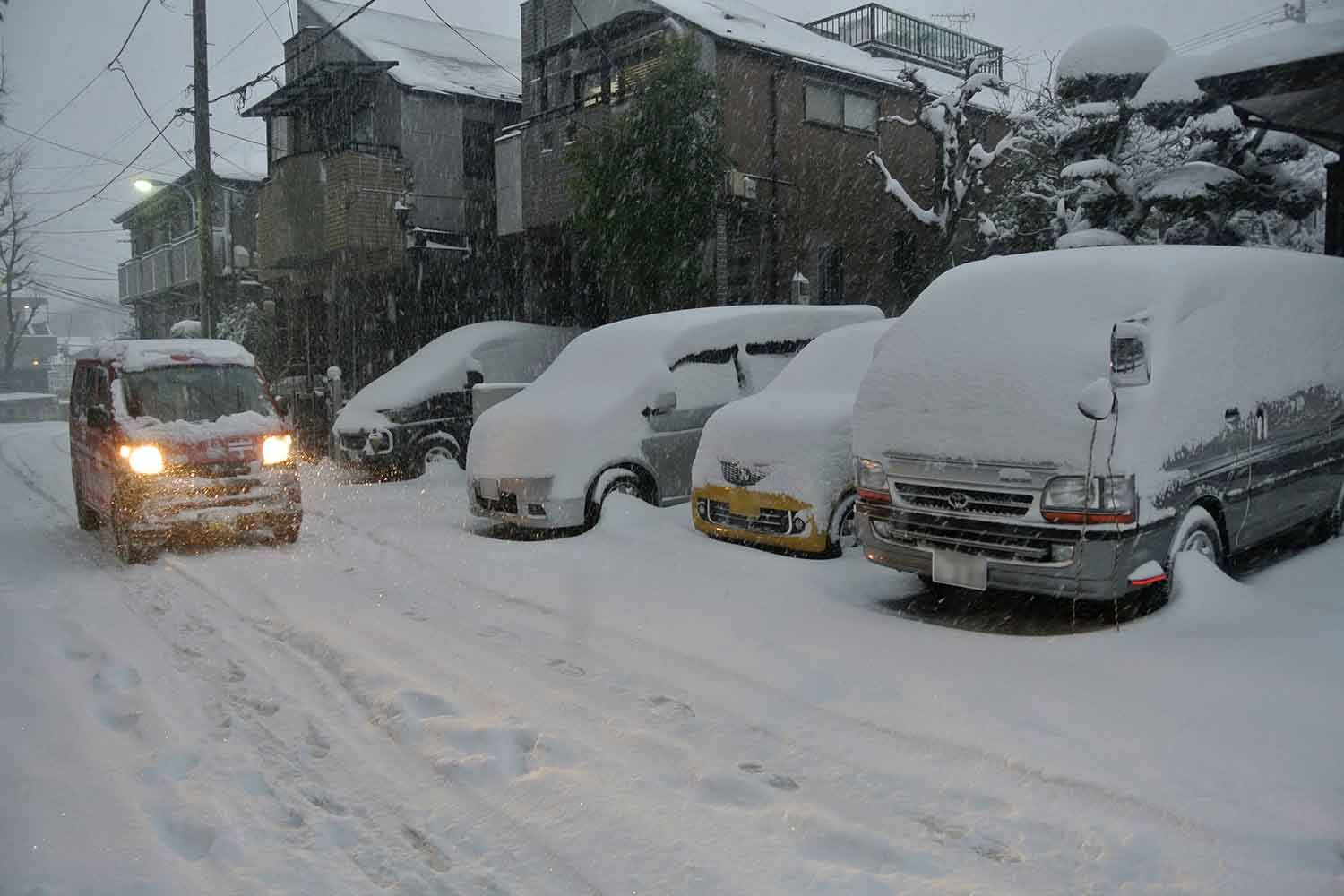 積雪地域の道路状況 〜 画像1