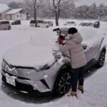 【画像】たまに雪が降る地域のノリのまま行くとやらかす可能性大！　冬の降雪地域をドライブするときの要注意ポイント５つ 〜 画像5